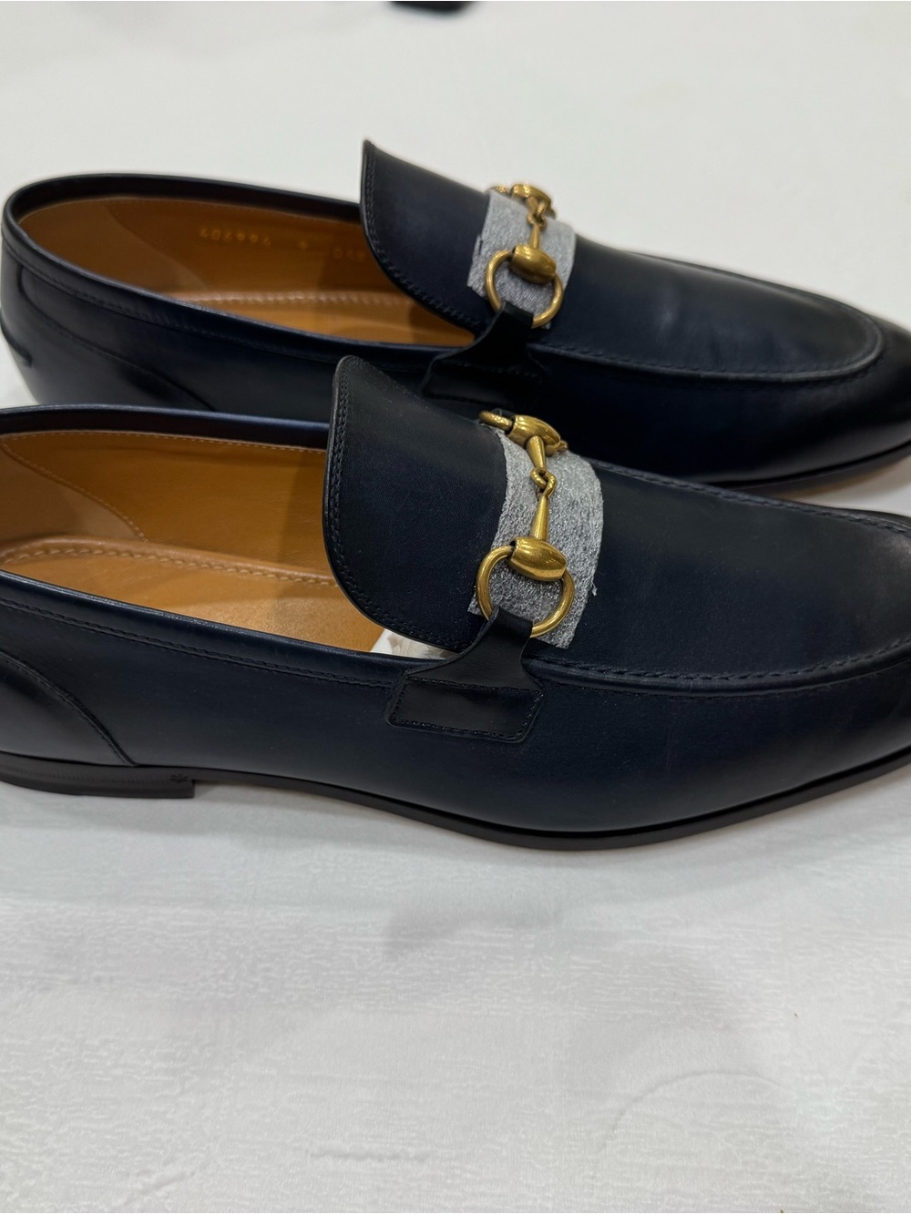 Brand New Men's Gucci Jordaan Navy Leather Bit Loafers (Gold Buckle) - Picture 3 of 10